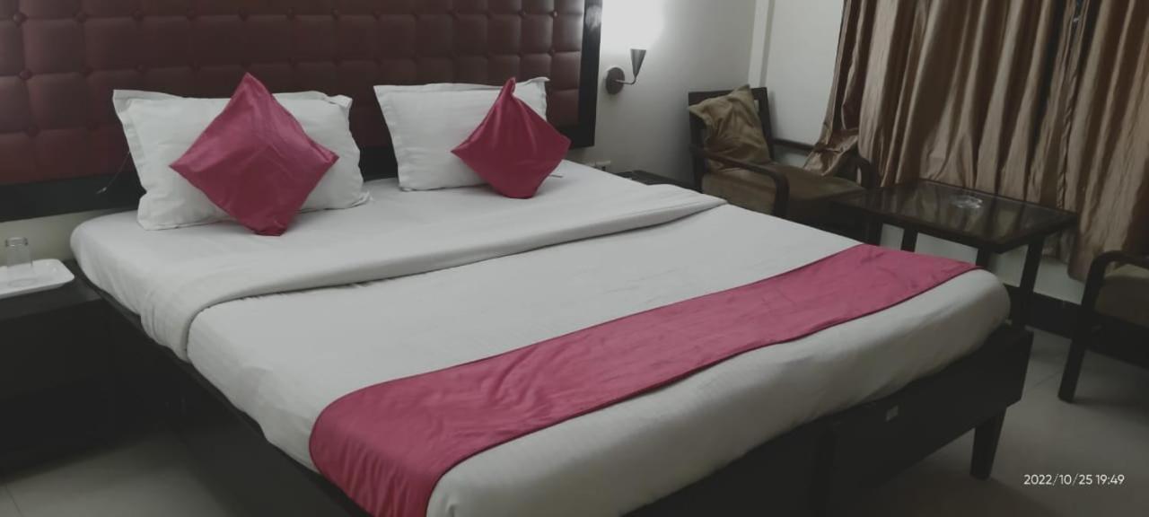 Hotel Surya Beach Inn Puri Luaran gambar