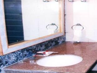 Hotel Surya Beach Inn Puri Luaran gambar